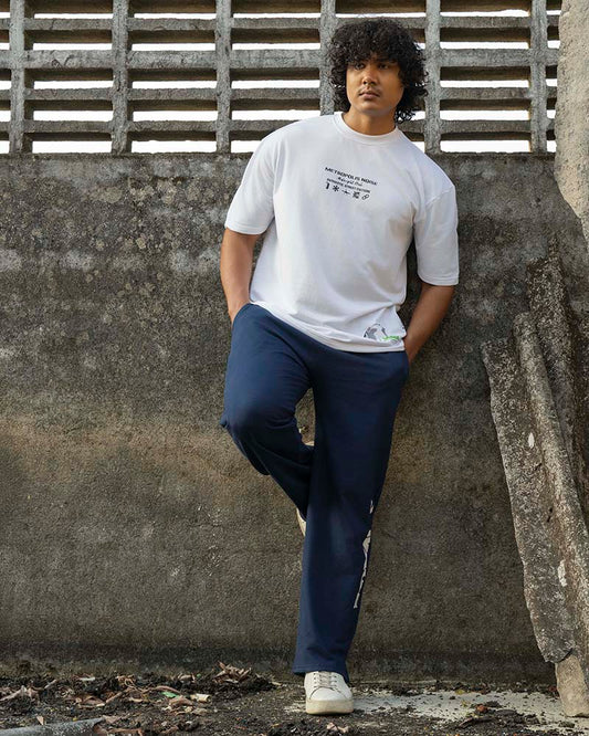 OVERSIZED GRAPHIC T - SHIRT