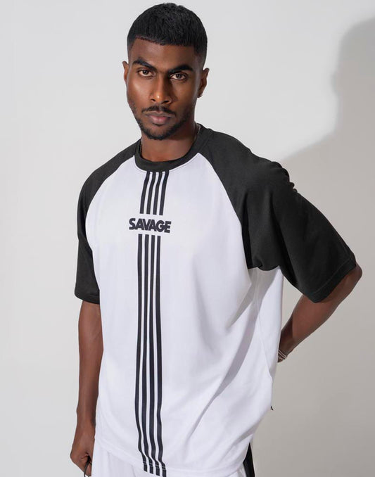 OVERSIZED T - SHIRT