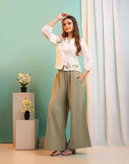 GIVO EMBROIDERED TOP