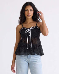 LADIES SLEEVELESS TOP