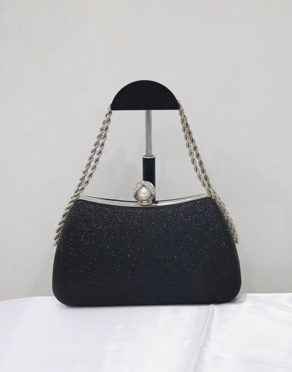 0302702119C01-FRE_Handbag Cluches_Fashion Bug Sri Lanka