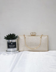 0302702131C02-FRE_Handbag Cluches_Fashion Bug Sri Lanka