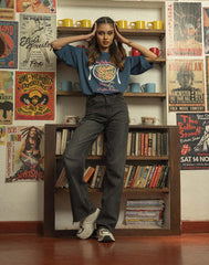 AMANI OVERSIZED T - SHIRT