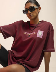 A .   OVERSIZED PRINTED T - SHIRT