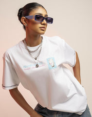 A .   OVERSIZED PRINTED T - SHIRT