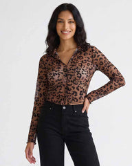 LADIES T-SHIRT