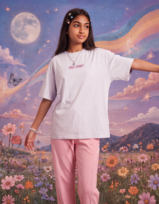 AMY GRAPHIC PRINTED T - SHIRT