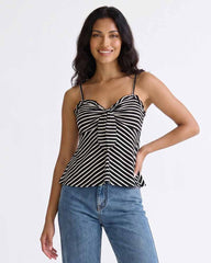 LADIES T-SHIRT