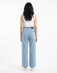 WOMENS JEANS