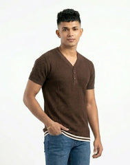 HENLEY T-SHIRT