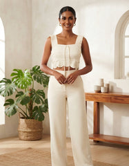 SLEEVELESS CROP TOP