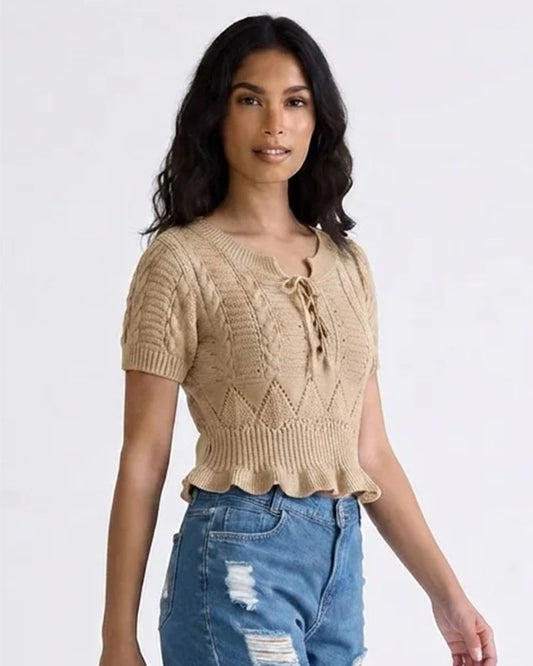 SHORT SLEEVE CROP TOP