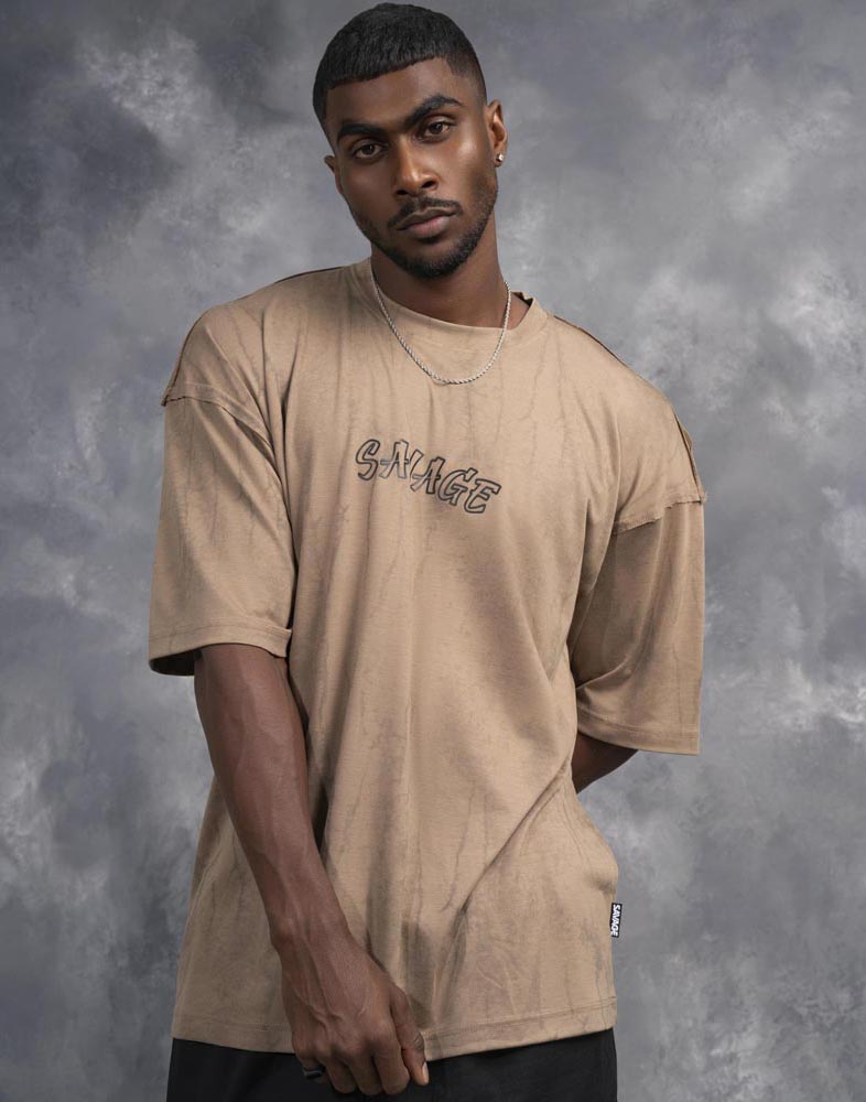 OVERSIZED T - SHIRT
