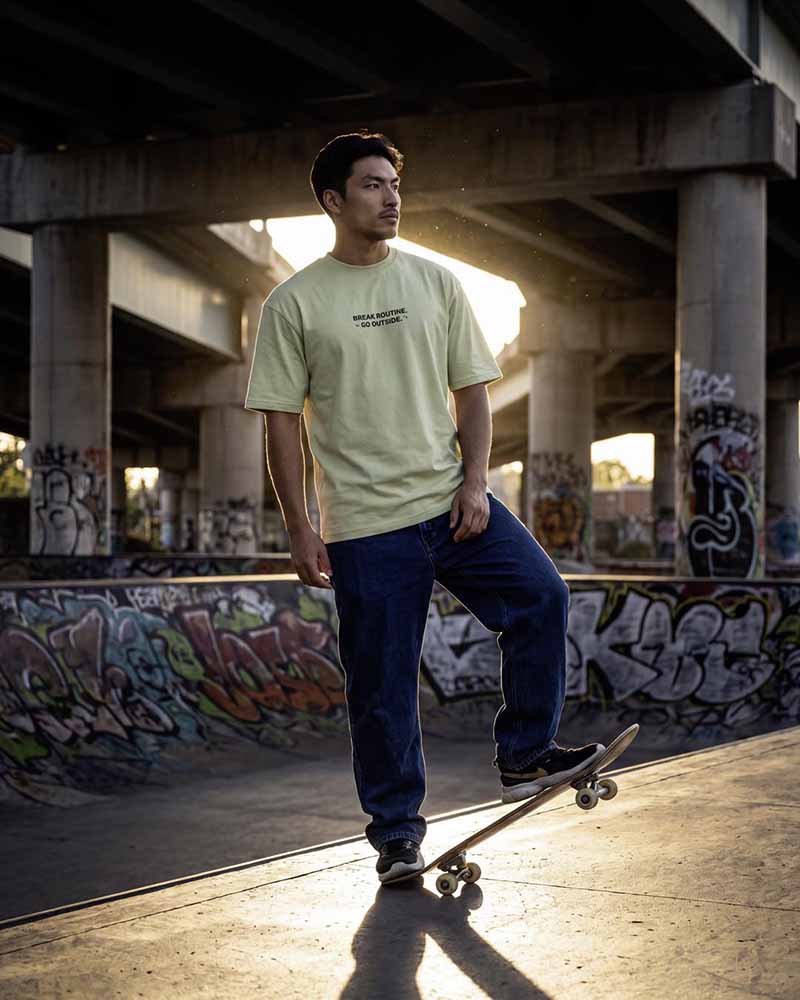 SAVAGE OVERSIZED GRAPHIC T-SHIRT