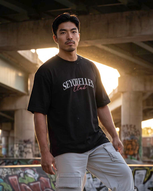 SAVAGE OVERSIZED GRAPHIC T-SHIRT