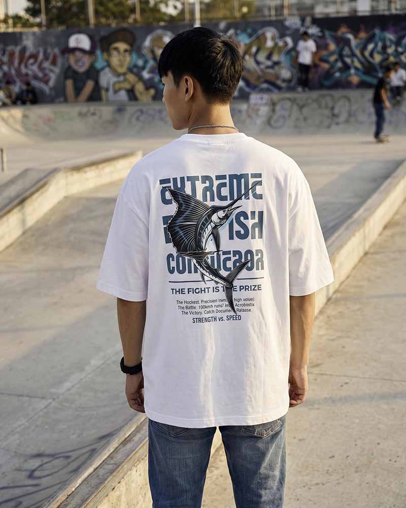 SAVAGE OVERSIZED GRAPHIC T - SHIRT