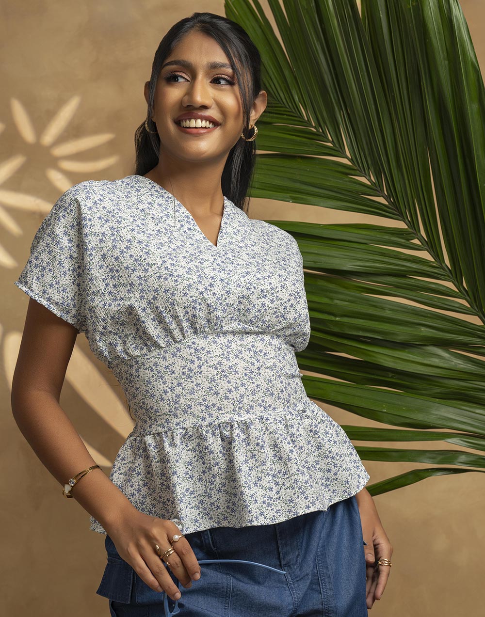 GIVO FLORAL PRINTED BLOUSE TOP