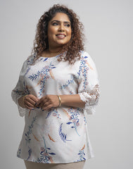 PLUS SIZE  FLORAL PRINTED TOP