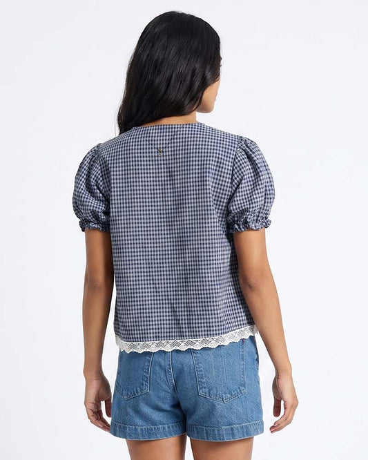 LADIES SHORT SLEEVE RUFFL TOP