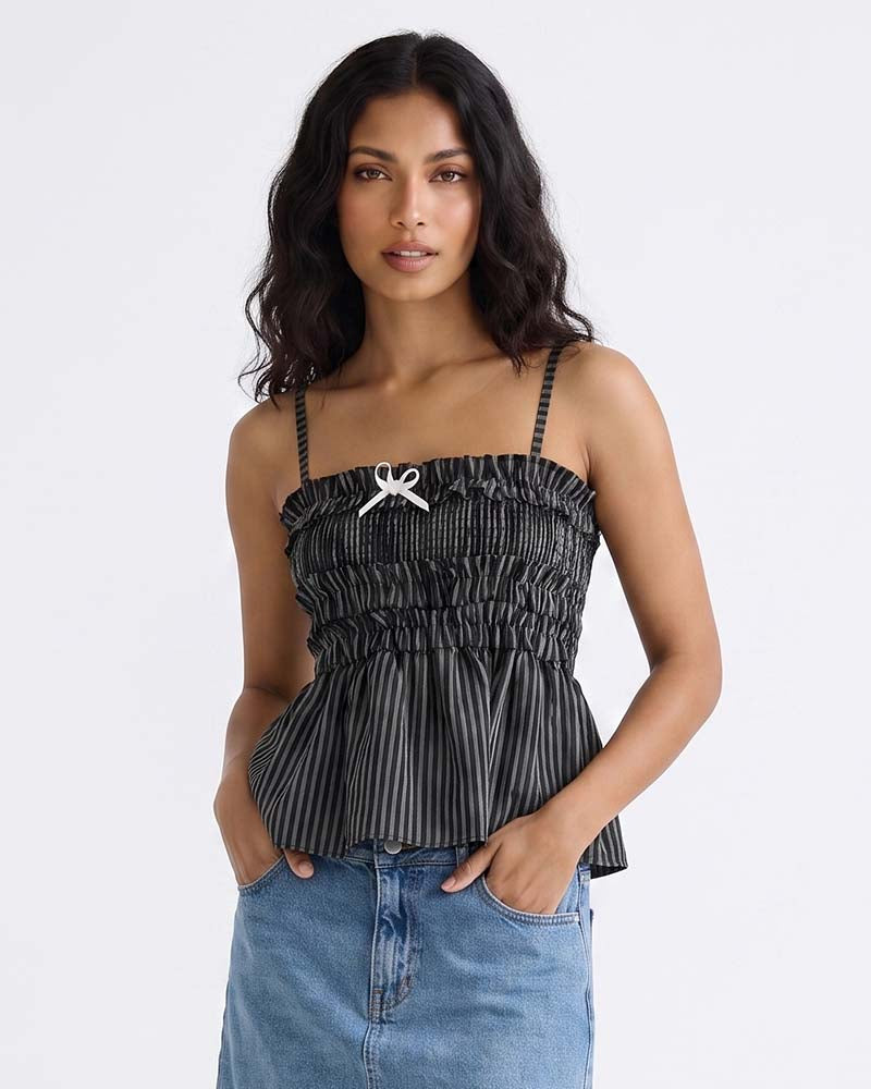 LADIES SLEEVELESS TOP