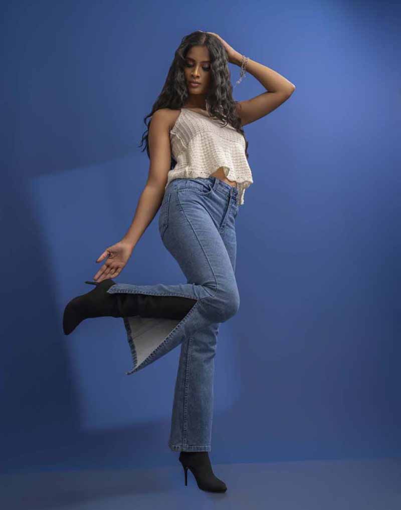 BOOTCUT DENIM JEANS
