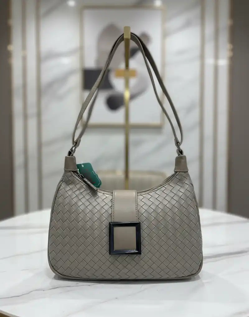 WOMENS CASUAL HAND BAG