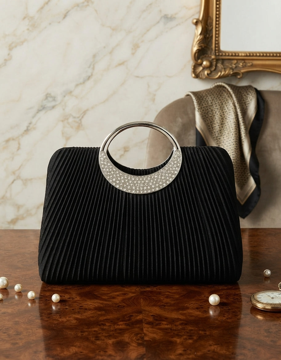 LADIES CASUAL CLUTCHES
