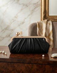 LADIES CASUAL CLUTCHES