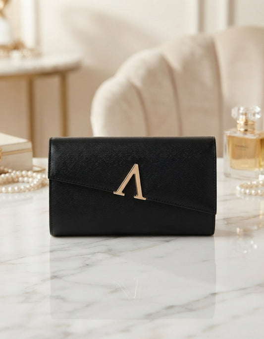 LADIES CASUAL CLUTCHES