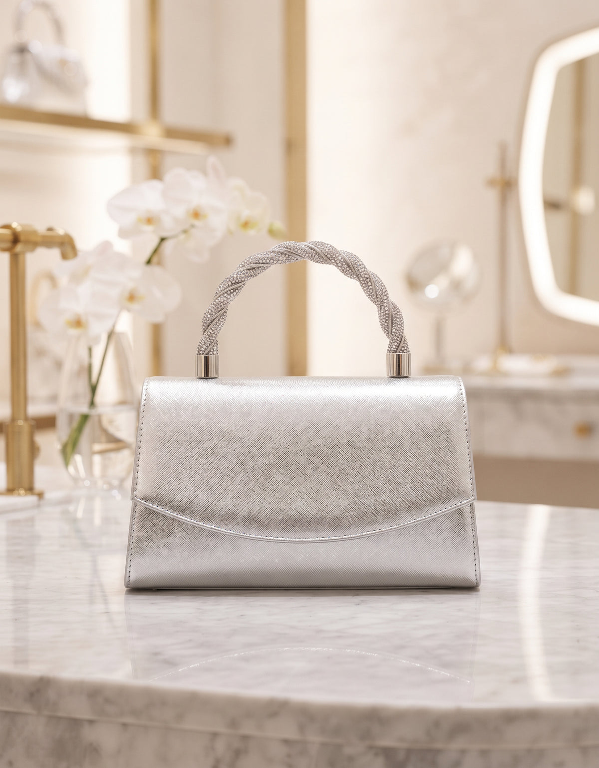 LADIES CASUAL CLUTCHES
