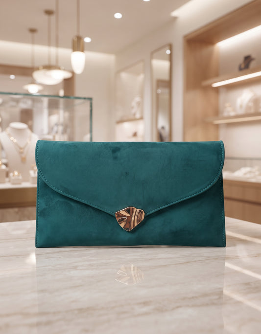 LADIES CASUAL CLUTCHES