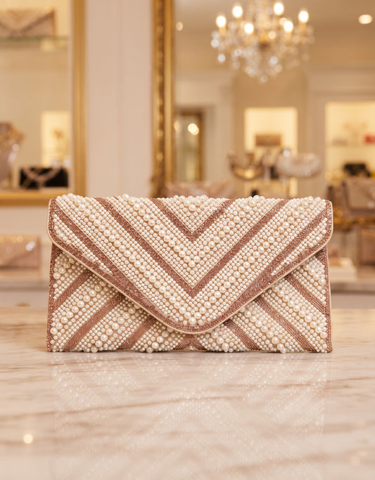 LADIES CASUAL CLUTCHES