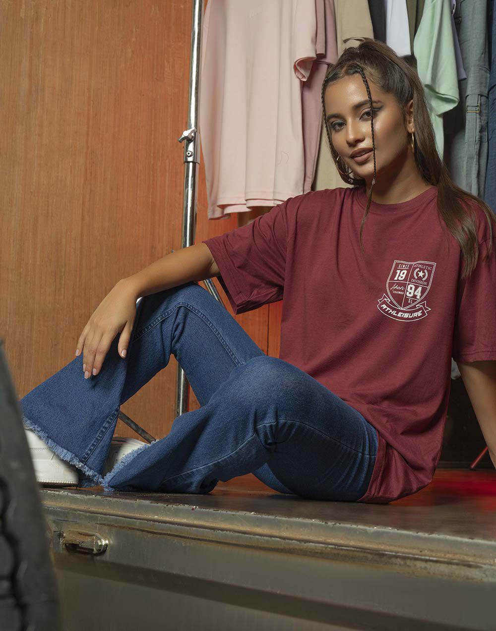 AMANI OVERSIZED GRAPHIC PRINTED T - SHIRT