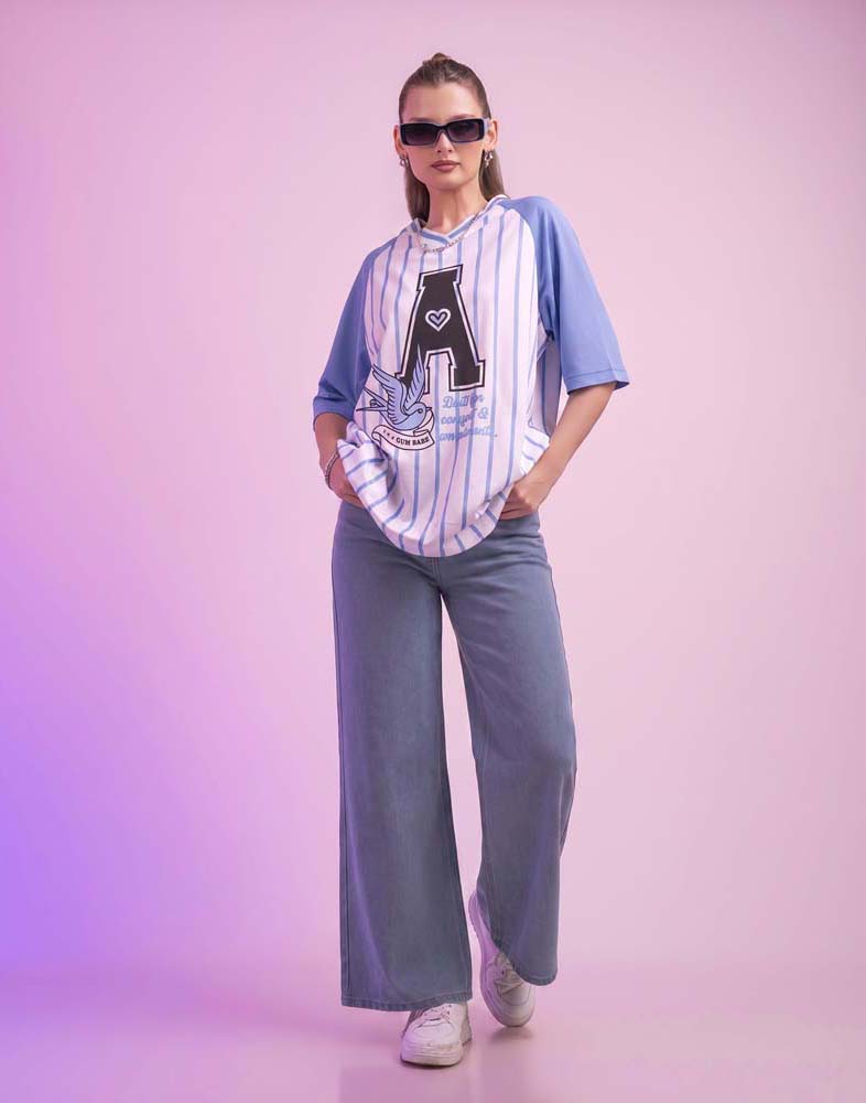 A . OVERSIZED PRINTED T - SHIRT