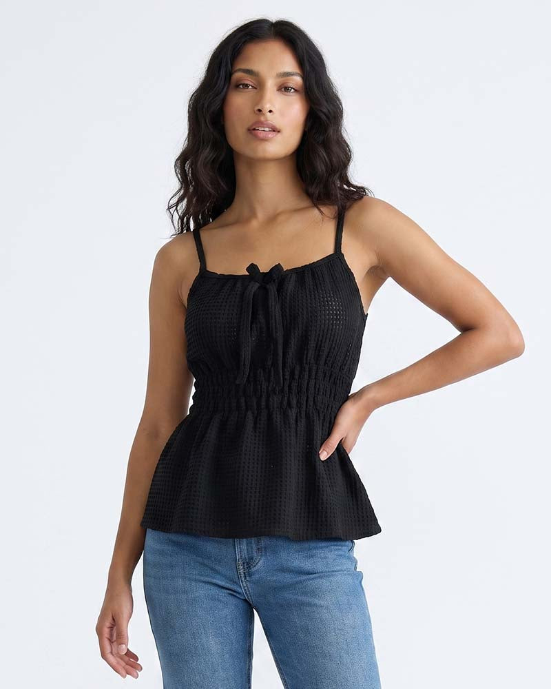 Ladies Sleeveless Top