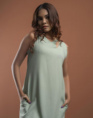 SLEEVELESS DRESS