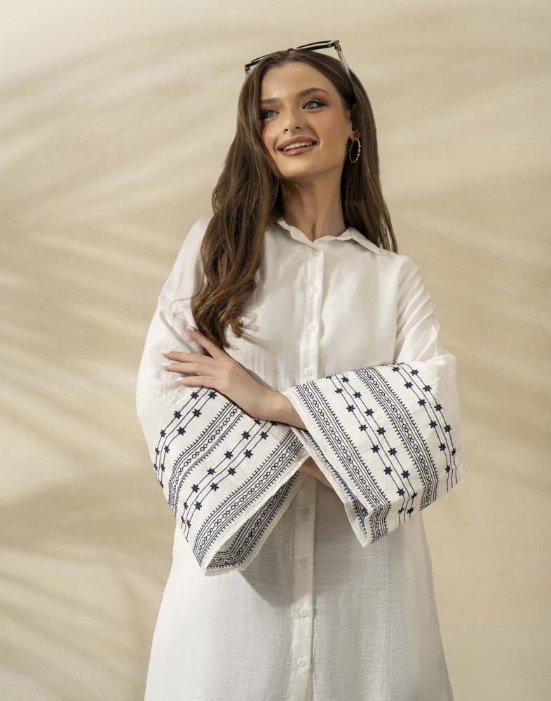 GIVO EMBROIDERED LONG TOP
