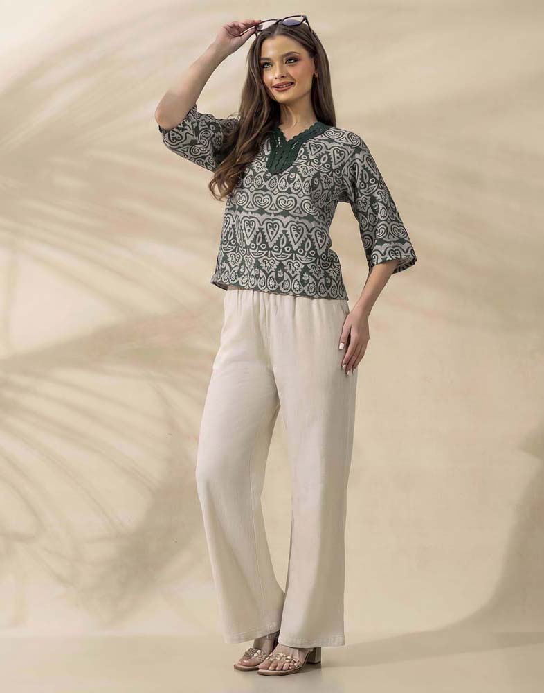 GIVO PRINTED TOP