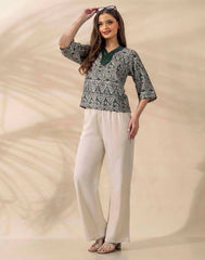 GIVO PRINTED TOP
