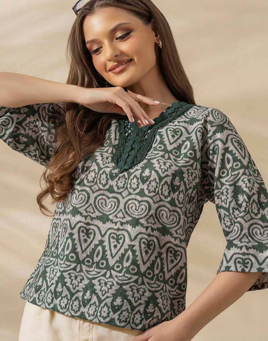 GIVO PRINTED TOP