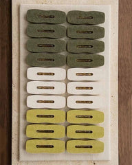 CLOTHES CLIPS