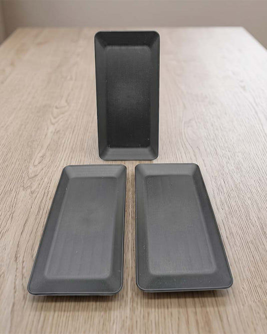 RECTANGULAR SERVING TRAYS