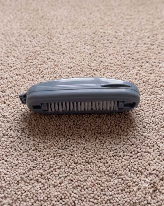 CARPET CRUMB SWEEPER