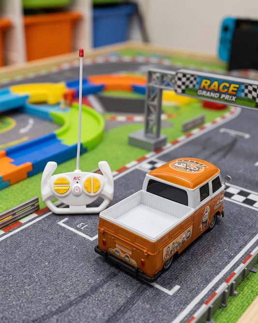 R/C TRACK 6+