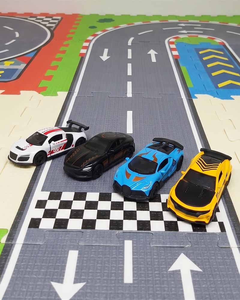 DIE-CAST RACE CAR 4pcs