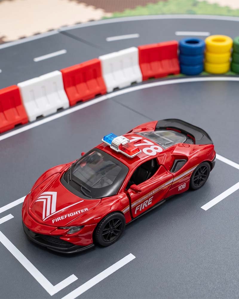 DIE-CAST 1:36 Scale Police Car