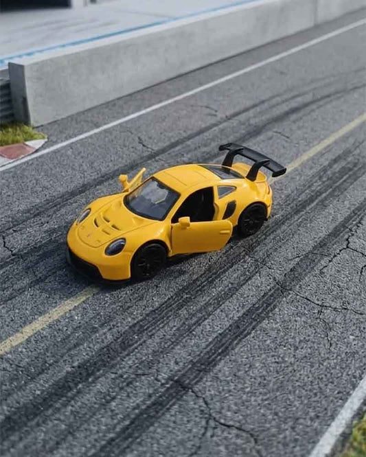 METAL SCALE MODEL CAR