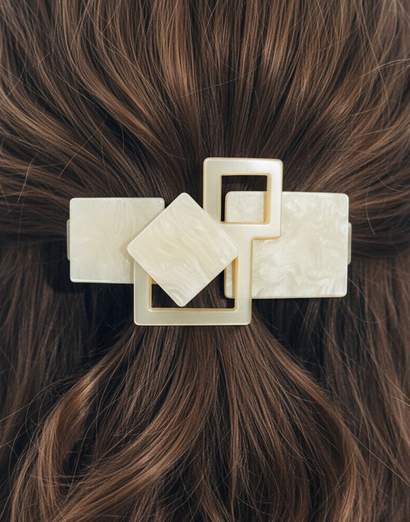 WOMEN'S HAIR CLIPS