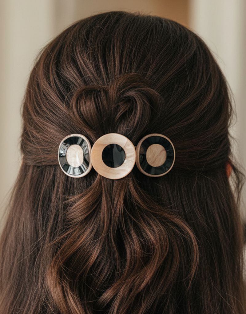 WOMEN'S HAIR CLIPS