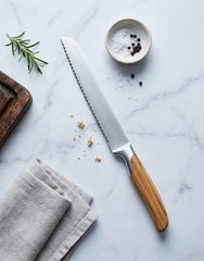 BREAD KNIFE